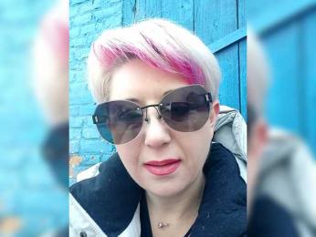 ___---___ webcam model stream image