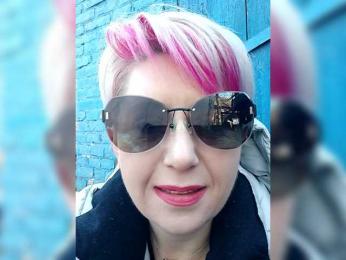 ___---___ webcam model stream image