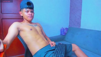 Liam_west_x webcam model stream image