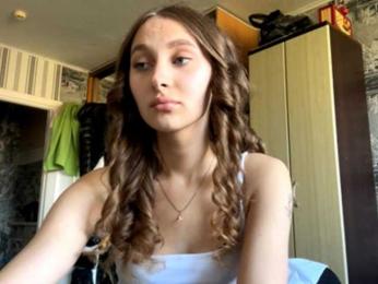 enchanty-shawty webcam bongacams model stream image