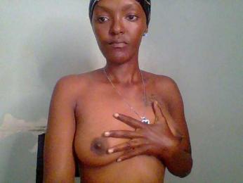 Sweet-spicydall webcam model stream image