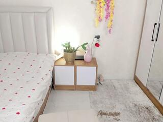 Shaya Asian webcam model stream image