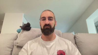 v1c70r1985 webcam model stream image