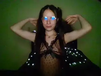 Lilith0423 webcam model stream image