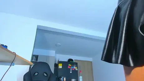 valeng_doll webcam stripchat model stream image