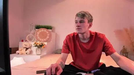 Volan_Starts webcam model stream image