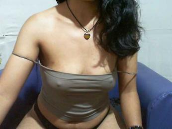 Lysah webcam model stream image