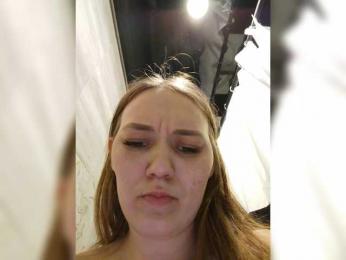 AlisaWyn webcam model stream image