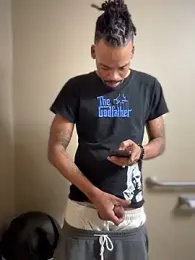 2HandsLong webcam stripchat model stream image