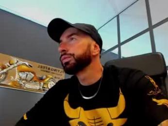 arongrant webcam model stream image