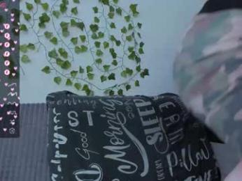 bravo_maestro webcam model stream image