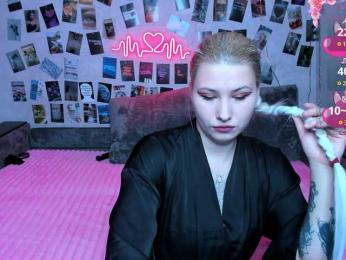 Ulya11Cutex webcam model stream image