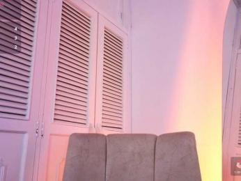 katiaa-n webcam model stream image