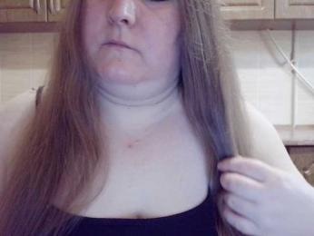 MiraKiss1 webcam bongacams model stream image