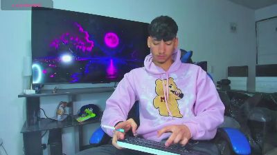 Gael_Jones webcam model stream image