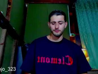 alejo_323__ webcam model stream image