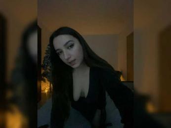 -Ruu- webcam model stream image