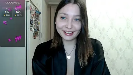 your__gena webcam model stream image