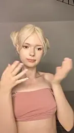 lauremestler- webcam model stream image