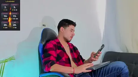 EdwardRoss_ webcam model stream image