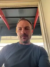 Adventurehotman webcam model stream image