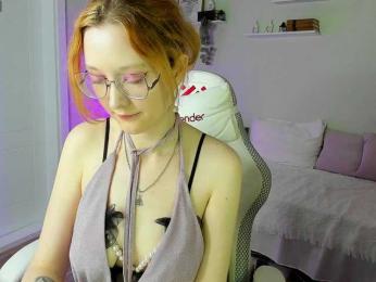 LunaTerry webcam bongacams model stream image