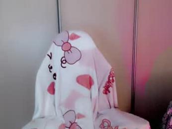 oh_pichuu webcam model stream image
