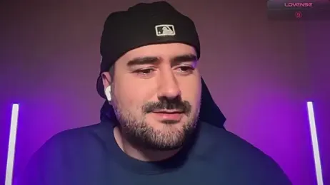 DominantTheo webcam model stream image