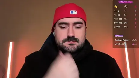 DominantTheo webcam model stream image