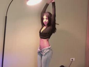 sweett_petite webcam model stream image