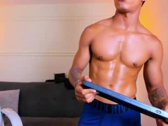 paradise_boy_s webcam model stream image