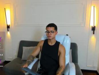 paradise_boy_s webcam chaturbate model stream image