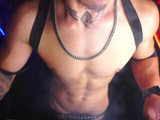 Matius Stewart webcam model stream image