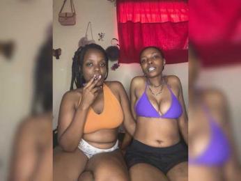 Bondeddesire webcam model stream image