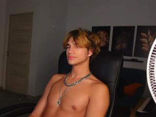 Denis Wu webcam model stream image