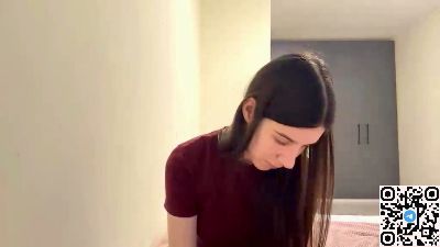 YuriWildeisen webcam cam4 model stream image