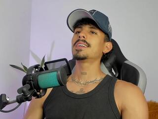 Lukee Taylor webcam model stream image