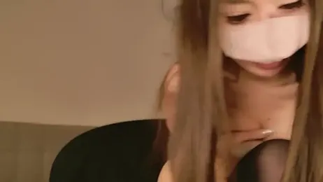 miRei- webcam stripchat model stream image