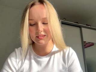 merririesgraf webcam model stream image