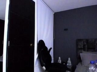 Darius Ions webcam model stream image