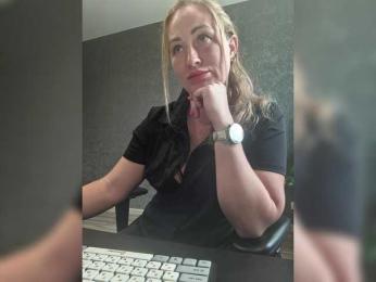 goddesssssss webcam model stream image