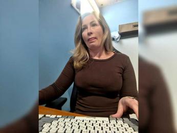 goddesssssss webcam bongacams model stream image