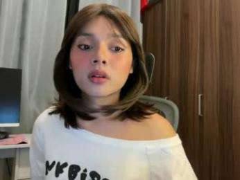 cocktaileciousalessia webcam model stream image