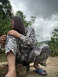 Emily_9xx webcam model stream image