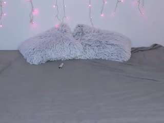 giogiosnowy webcam model stream image