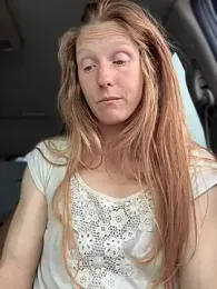 GoldenFlameGoddess webcam model stream image