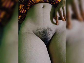 Aadhyababy webcam model stream image