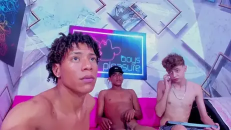 Aron_guys webcam model stream image