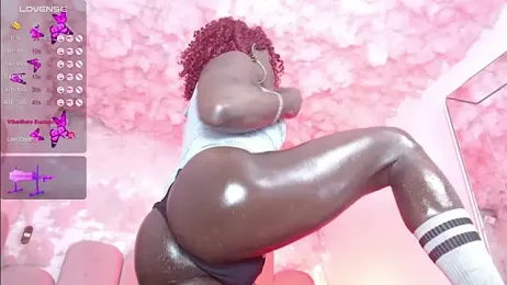 puca_ebony webcam model stream image