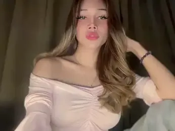 CallMeLerren webcam model stream image